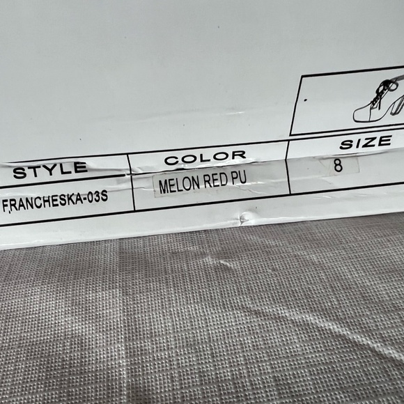 Studded Booties Sz 8 🌟 - Picture 6 of 6